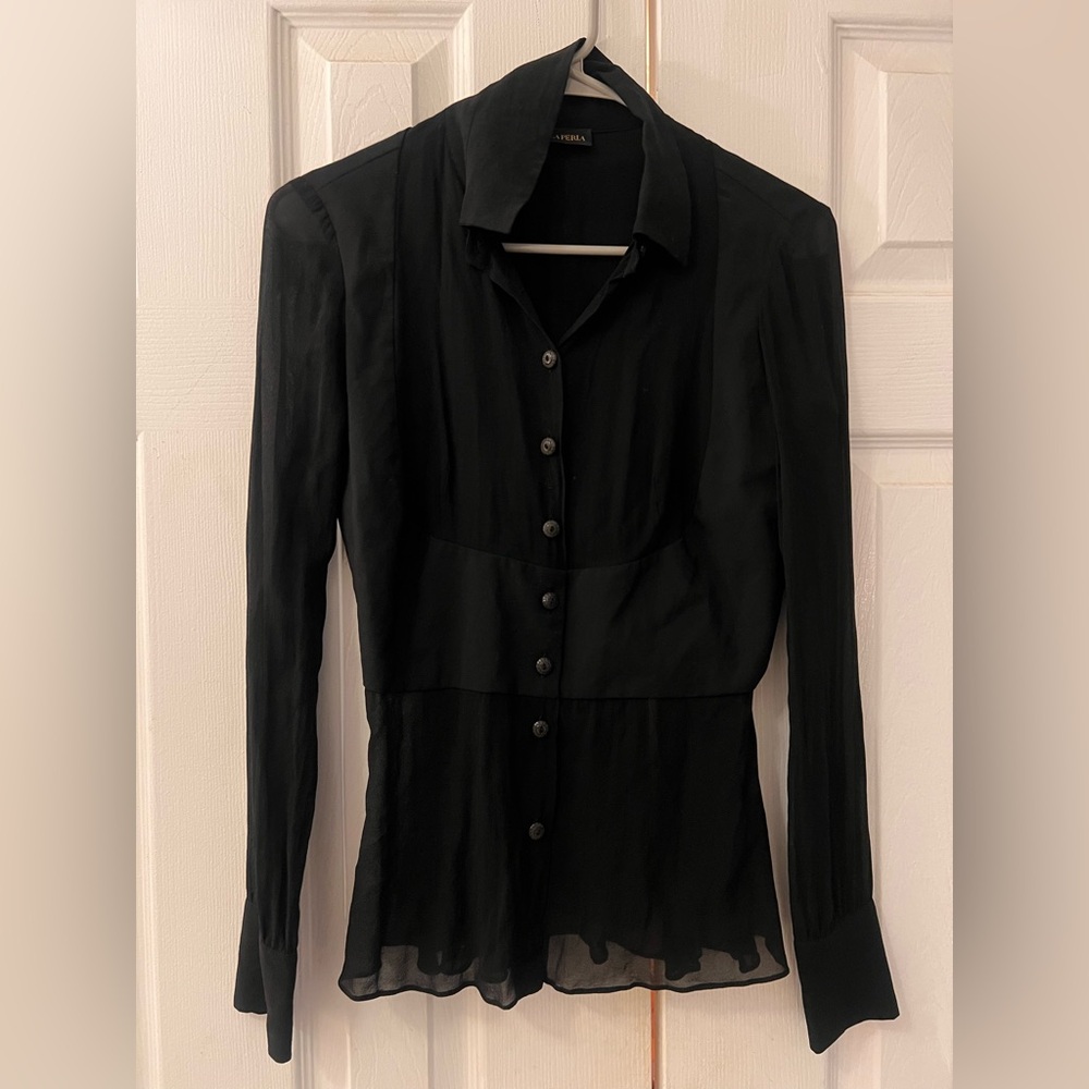 La Perla Silk blouse. Size 34, US2, XS. Used but in good condition.
